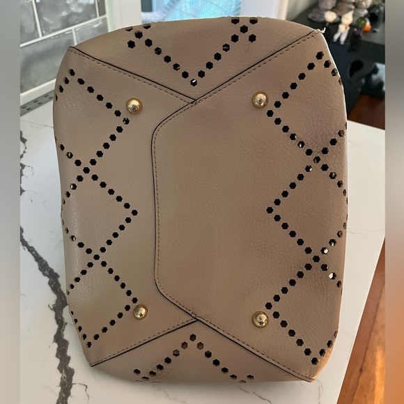 Louenhide Baby Bermuda Tote Bag Cut Outs Vegan Leather Putty New Contemporary - Picture 7 of 9